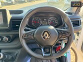 Renault Trafic SWB L1H1 [SOLD CM] Low Roof Sl28 Business Plus Air Con Sensors EURO 6 29
