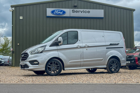 Ford Transit Custom AUTO SWB L1H1 290 Sport Air Con Alloys Camera Sensors EURO 6