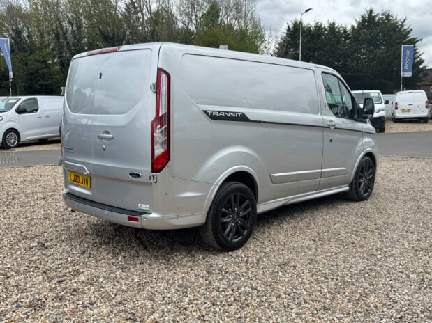 Ford Transit Custom AUTO SWB L1H1 290 Sport Air Con Alloys Camera Sensors EURO 6 6