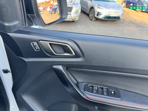 Ford Ranger Crew Cab AUTO 4X4 Raptor Ecoblue Air Con Cam EURO 6 NO VAT 32