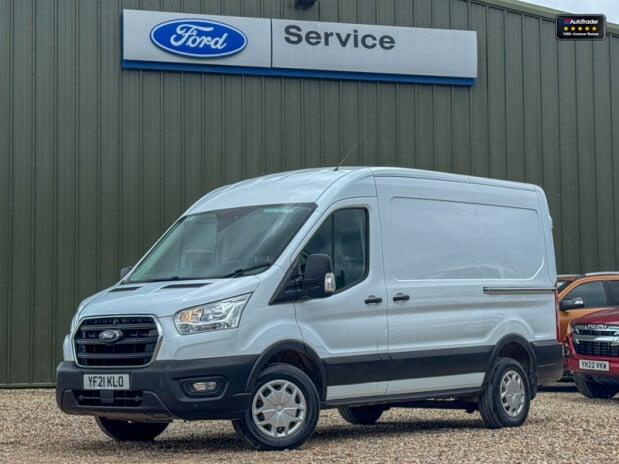Ford Transit MWB L2H2 Medium Roof 350 Trend Air Con Nav Sensors EURO 6 1