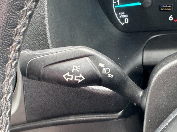 Ford Transit MWB L2H2 Medium Roof 350 Trend Air Con Nav Sensors EURO 6 20