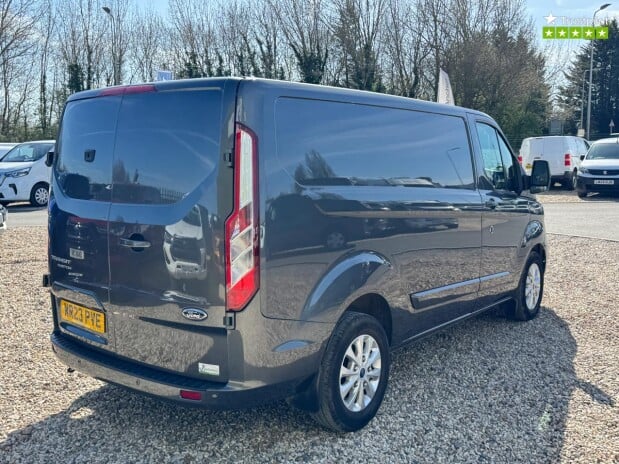 Ford Transit Custom AUTO SWB L1H1 320 Limited Alloys Air Con Sensors Cruise EURO 6 6
