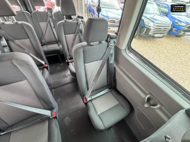 Ford Transit AUTO 17 Seat Minibus L4H3 High Roof Air con 165Bhp Pan Roof Heated Front Sc 18