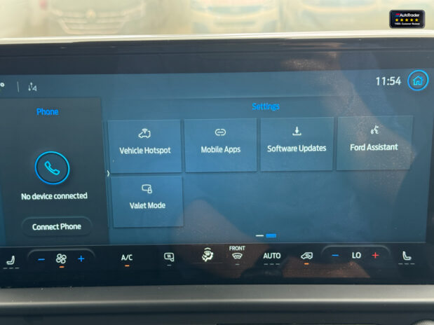 Ford Transit Custom SWB L1H1 [SOLD KH] 300 Limited Air Con Alloys Sensors EURO 6 31