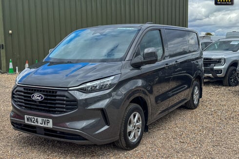 Ford Transit Custom SWB L1H1 [SOLD KH] 300 Limited Air Con Alloys Sensors EURO 6