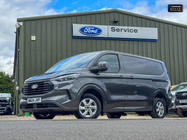 Ford Transit Custom SWB L1H1 [SOLD KH] 300 Limited Air Con Alloys Sensors EURO 6 1