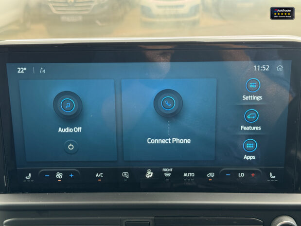 Ford Transit Custom SWB L1H1 [SOLD KH] 300 Limited Air Con Alloys Sensors EURO 6 23