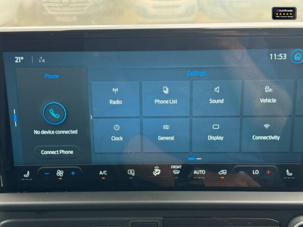 Ford Transit Custom SWB L1H1 [SOLD KH] 300 Limited Air Con Alloys Sensors EURO 6 30