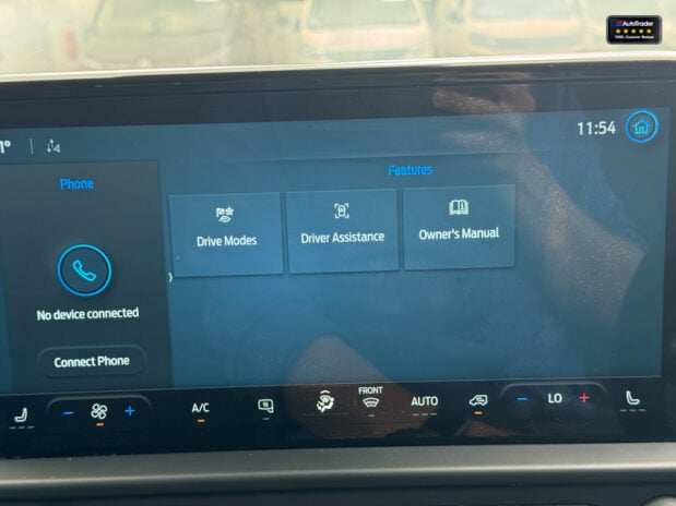 Ford Transit Custom SWB L1H1 [SOLD KH] 300 Limited Air Con Alloys Sensors EURO 6 32