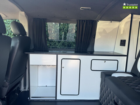 Volkswagen Transporter Camper SWB L1 4 Seats Rock & Roll Bed Cruise Alloys Air Con Heat-Screen 8