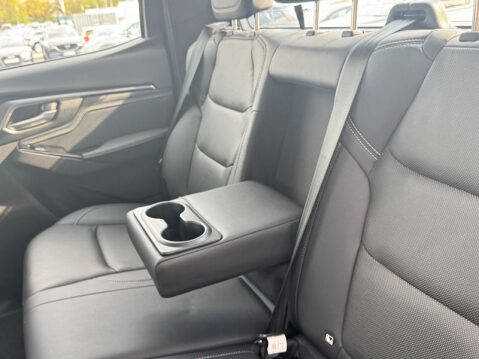 Isuzu D-Max DL40 Crew Cab AUTO 4X4 Air Con Camera Navigation EURO 6 NO VAT 12