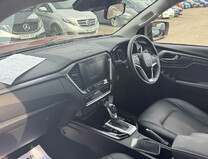 Isuzu D-Max DL40 Crew Cab AUTO 4X4 Air Con Camera Navigation EURO 6 NO VAT 13