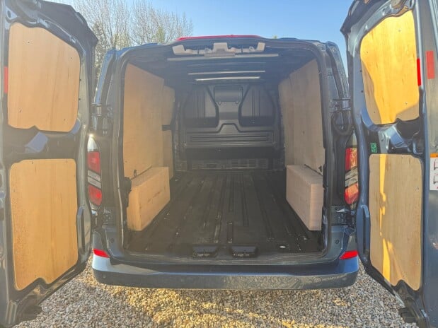 Ford Transit Custom AUTO LWB L2H1 320 Limited Air Con Camera Sensors EURO 6 7