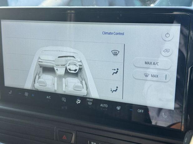 Ford Transit Custom AUTO LWB L2H1 320 Limited Air Con Camera Sensors EURO 6 24