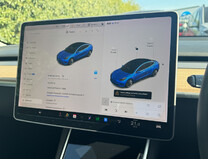 Tesla Model 3 (Sold) Standard Range Plus Saloon 4dr Electric Auto RWD (241 bhp) 23