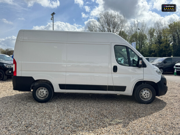Citroen Relay MWB L2H2 Medium Roof 35 Enterprise Air Con Cruise Navigation EURO 6 5