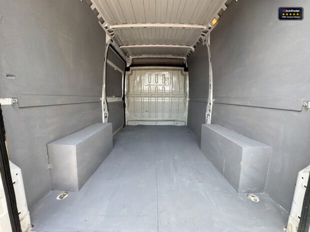 Citroen Relay MWB L2H2 Medium Roof 35 Enterprise Air Con Cruise Navigation EURO 6 9