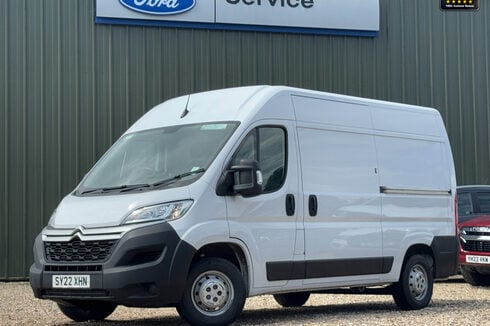 Citroen Relay MWB L2H2 Medium Roof 35 Enterprise Air Con Cruise Navigation EURO 6