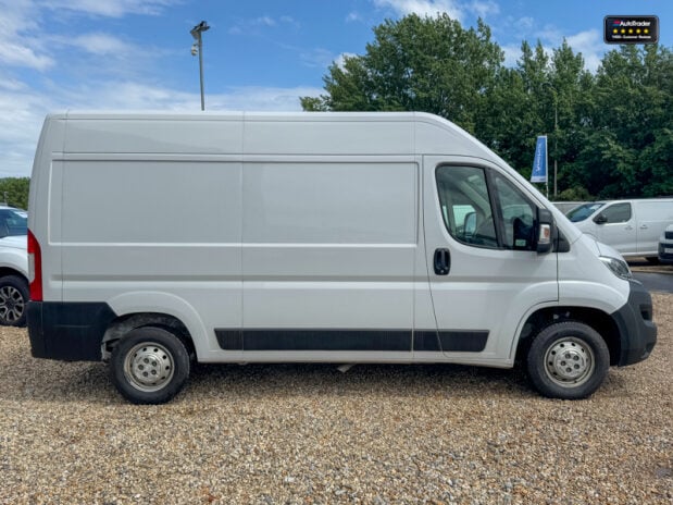 Citroen Relay MWB L2H2 Medium Roof 35 Enterprise Air Con Cruise Navigation EURO 6 5