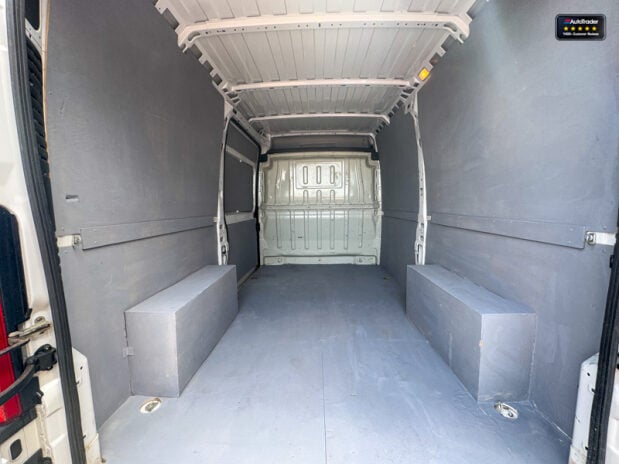 Citroen Relay MWB L2H2 Medium Roof 35 Enterprise Air Con Cruise Navigation EURO 6 9