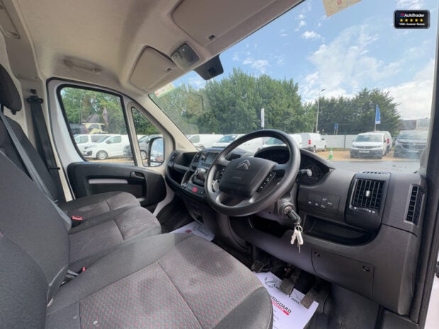 Citroen Relay MWB L2H2 Medium Roof 35 Enterprise Air Con Cruise Navigation EURO 6 15