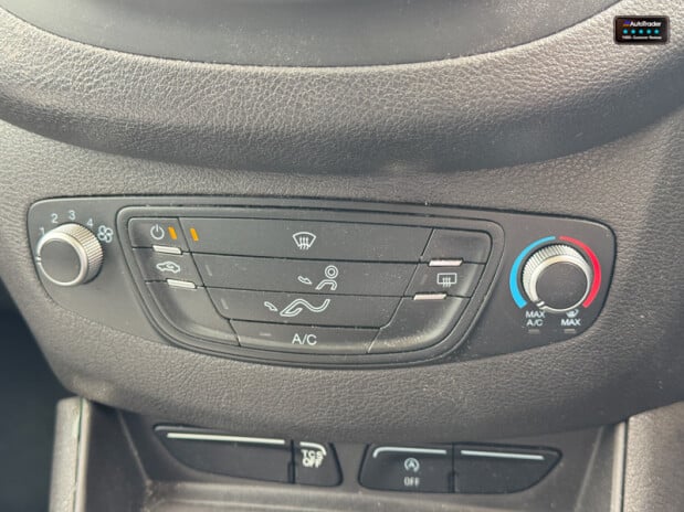 Ford Transit Courier SWB L1H1 Low Roof Base Air Con Sensors EURO 6 26