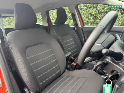 Dacia Duster (Sold) 1.0 TCe Comfort SUV 5dr Bi Fuel Manual Euro 6 (s/s) (100 ps) 9