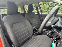 Dacia Duster 1.0 TCe Comfort SUV 5dr Bi Fuel Manual Euro 6 (s/s) (100 ps) 9