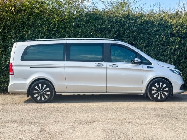 Mercedes-Benz Eqv EQV 300e 90kWh Sport Electric Nav Heated Seats Camera Alloys (204 ps) 4