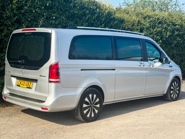 Mercedes-Benz Eqv EQV 300e 90kWh Sport Electric Nav Heated Seats Camera Alloys (204 ps) 32