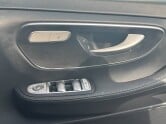 Mercedes-Benz Eqv EQV 300e 90kWh Sport Electric Nav Heated Seats Camera Alloys (204 ps) 18