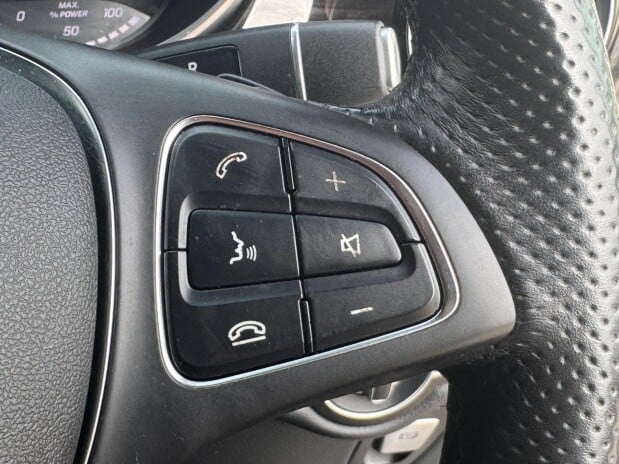 Mercedes-Benz Eqv EQV 300e 90kWh Sport Electric Nav Heated Seats Camera Alloys (204 ps) 19