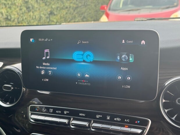 Mercedes-Benz Eqv EQV 300e 90kWh Sport Electric Nav Heated Seats Camera Alloys (204 ps) 25