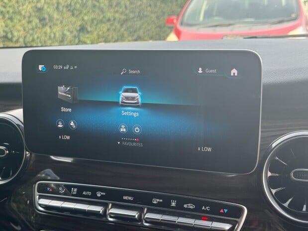 Mercedes-Benz Eqv EQV 300e 90kWh Sport Electric Nav Heated Seats Camera Alloys (204 ps) 26