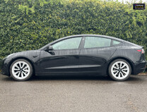 Tesla Model 3 Standard Range Plus Saloon 4dr Electric Auto RWD (241 bhp) 5