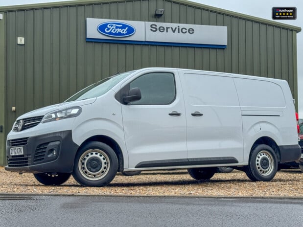 Vauxhall Vivaro LWB L2H1 F2900 Dynamic Twin Side Door EURO 6 NO VAT 1