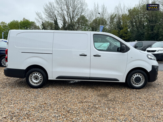 Vauxhall Vivaro LWB L2H1 F2900 Dynamic Twin Side Door EURO 6 NO VAT 5