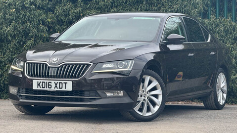 Skoda Superb 1.4 TSI ACT SE L Executive Hatchback 5dr Petrol DSG Euro 6 (s/s) (150 ps) 