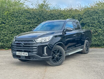 SsangYong Musso AUTO Crew Cab 4X4 Saracen Alloys Air Con Sensors Cruise EURO 6 NO VAT 1
