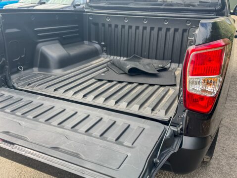 SsangYong Musso AUTO Crew Cab 4X4 Saracen Alloys Air Con Sensors Cruise EURO 6 NO VAT 7