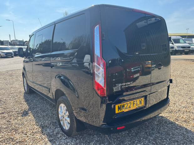 Ford Transit Custom Crew Cab SWB L1H1 320 Limited Alloys Camera Sensors EURO 6 11