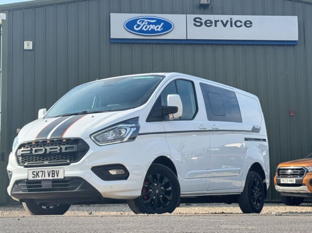 Ford Transit Custom AUTO Crew Cab SWB L1H1 300 Limited Air Con Cam Sensors EURO 6 NO VAT 2