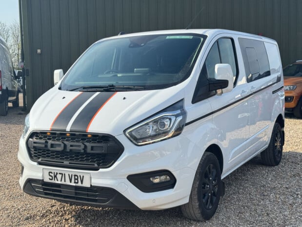 Ford Transit Custom AUTO Crew Cab SWB L1H1 300 Limited Air Con Cam Sensors EURO 6 NO VAT 3