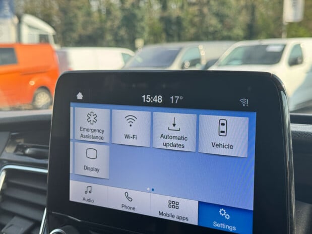 Ford Transit Custom AUTO Crew Cab SWB L1H1 300 Limited Air Con Cam Sensors EURO 6 NO VAT 18