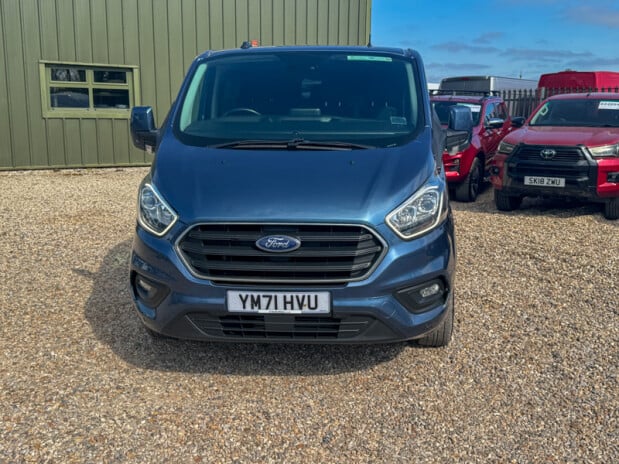 Ford Transit Custom Crew Cab LWB L2H1 320 Limited Air Con Sensors EURO 6 NO VAT 4