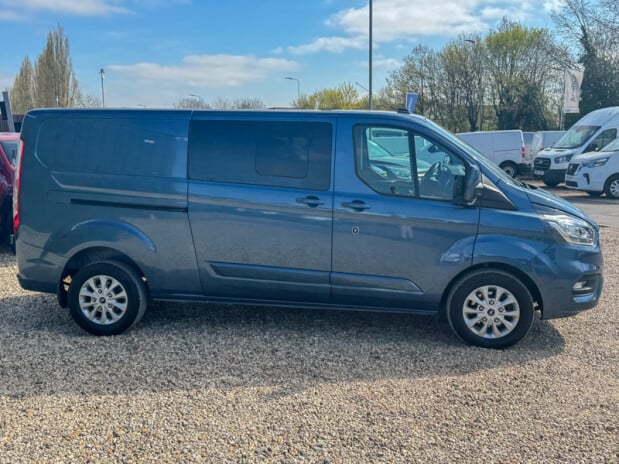 Ford Transit Custom Crew Cab LWB L2H1 320 Limited Air Con Sensors EURO 6 NO VAT 6