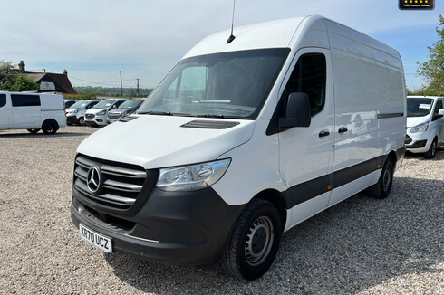 Mercedes-Benz Sprinter MWB L2H2 Medium Roof 315 Cdi Progressive Cam Sensors EURO 6 NO VAT