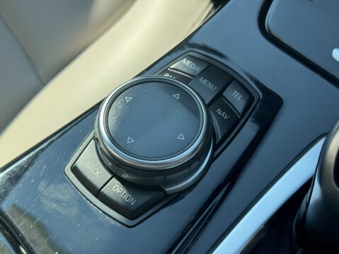 BMW 5 Series 535d Luxury Saloon 4dr Diesel Auto Euro 6 (s/s) (3 32