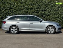 Skoda Octavia (Sold) 2.0 TDI SE First Edition Estate 5dr Diesel Manual 29